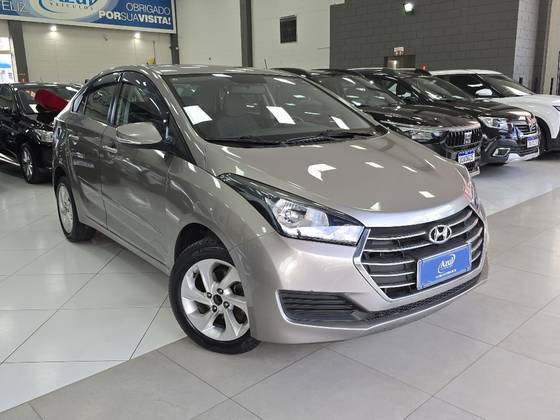 HYUNDAI HB20S 1.6 COMFORT PLUS 16V FLEX 4P AUTOMÁTICO HYUNDAI HB20S 1.6 COMFORT PLUS 16V FLEX 4P AUTOMÁTICO
